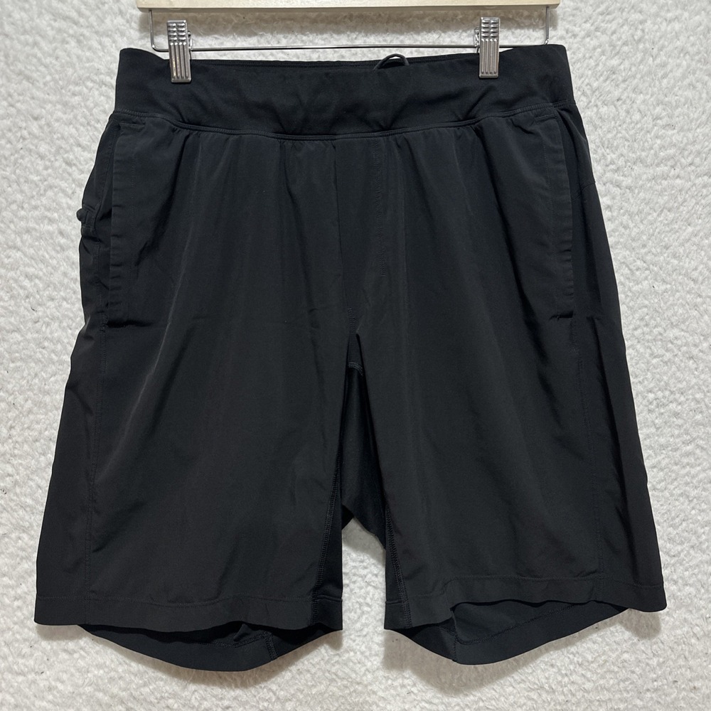 Lululemon Men's Size L Pace Breaker Lined Shorts Black Train Run Logo Drawstring